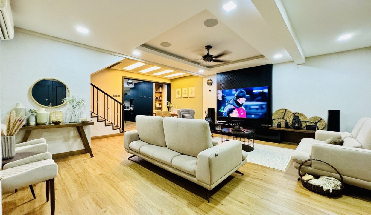 Ejen Hartanah Sungai Buloh 1