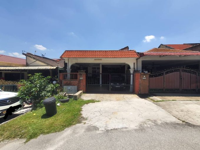 Ejen Hartanah Batu Caves