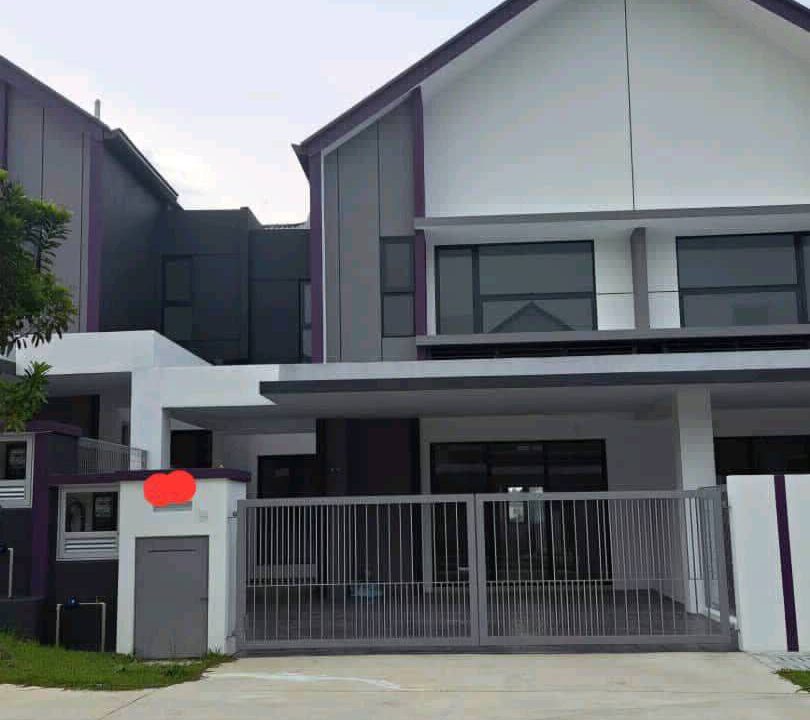 Rumah teres 2 tingkat shah alam selangor