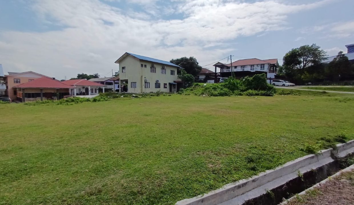 Tanah Lot di Banglo Kampung Sungai Ramal Luar, Kajang
