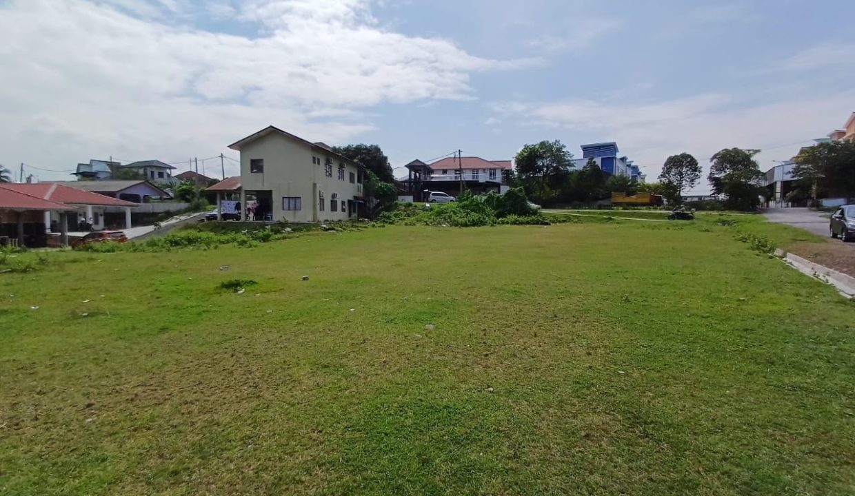 Tanah Lot di Banglo Kampung Sungai Ramal Luar, Kajang