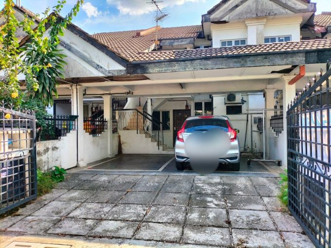 Ejen Hartanah Gombak